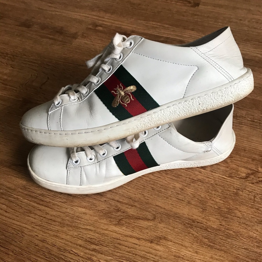 Gucci butterfly sneakers